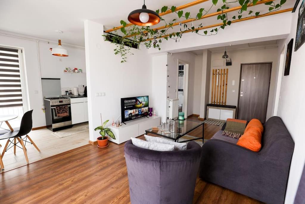 Modern Condo With Parking, Sibiu Ngoại thất bức ảnh