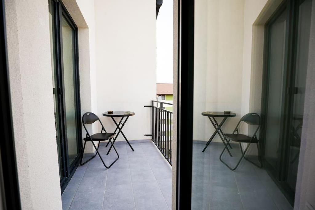 Modern Condo With Parking, Sibiu Ngoại thất bức ảnh